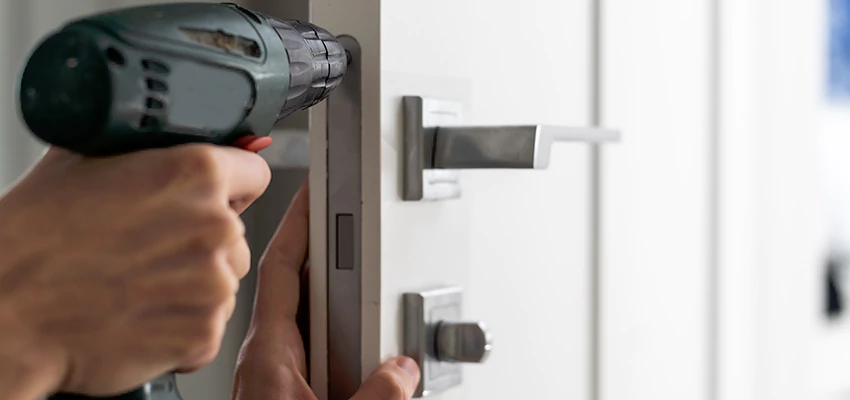 Locksmith For Lock Replacement Near Me in Moraga, CA